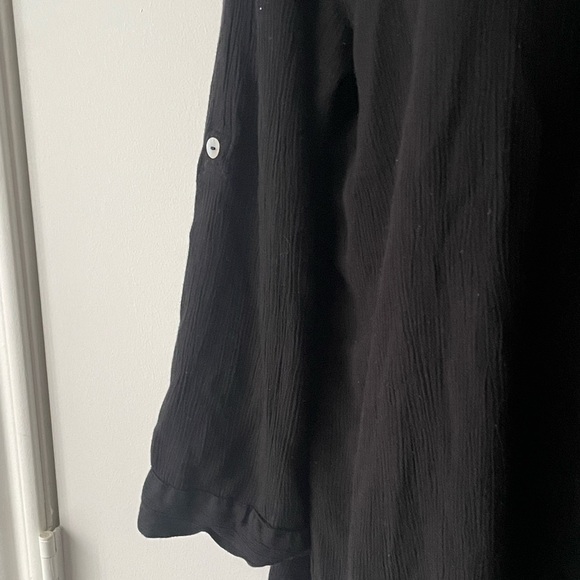 COPY - Elan women’s button down - Picture 7 of 10